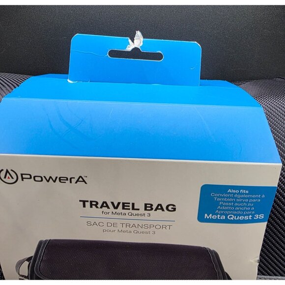 PowerA Travel Bag For Meta Quest 3 & 3S With Adjustable Strap - Picture 3 of 8